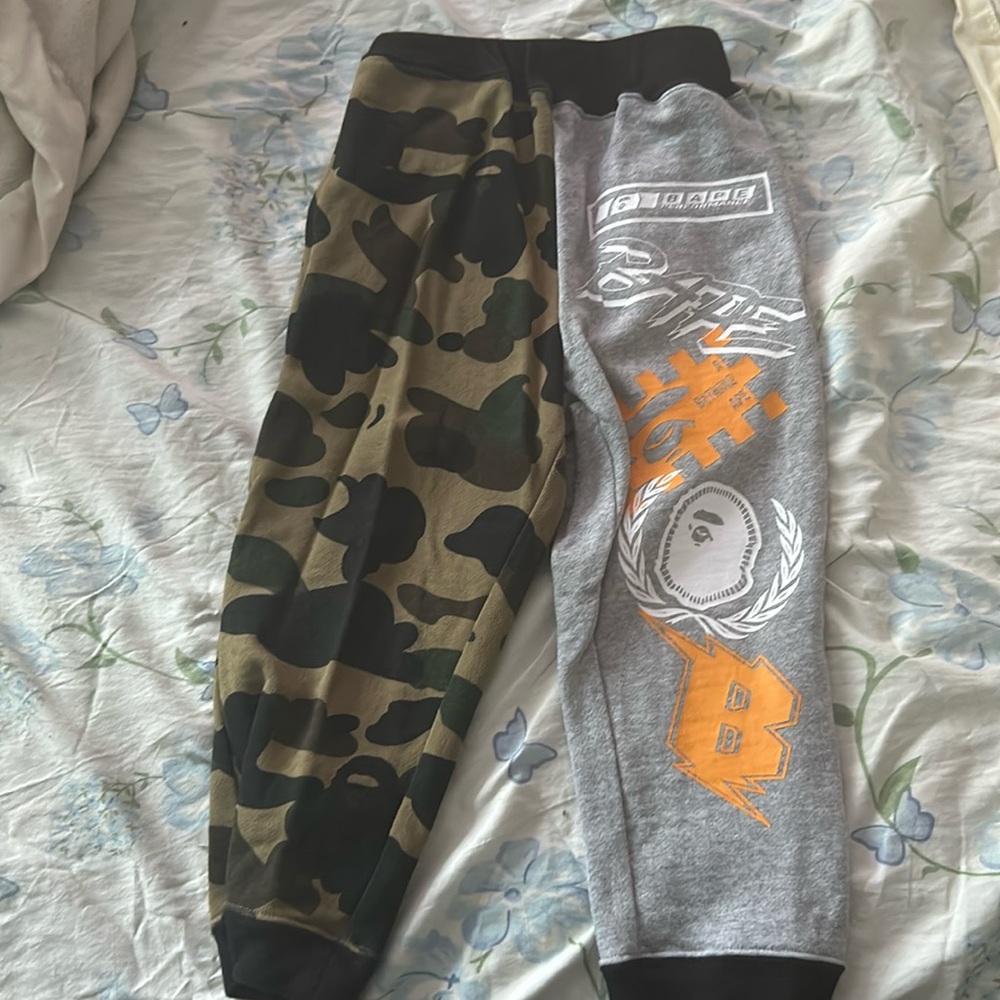 Unisex Bape sweat pants size 4t